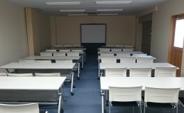 ムーヴレンタルスペース貸し会議室ABルーム