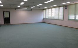 守山駅前コミュニティホール　第１ホール