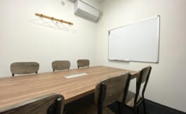 Colormell（カラメル）横浜西口店・B室（グリーン）